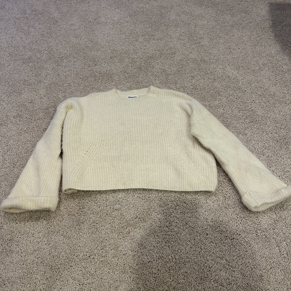 Fuzzy Sweater in Cream, Revolve, Size S